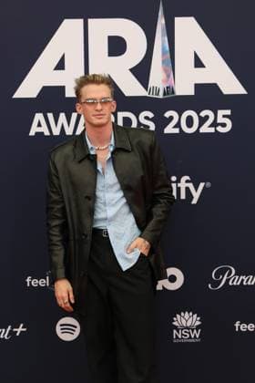 November 19, 2025: CODY SIMPSON attends the 2025 ARIA Awards at the Hordern Pavilion on November 19, 2025 in Sydney, NSW Australia - ZUMAa155 20251119_aaa_a155_132 Copyright: xChristopherxKhouryx