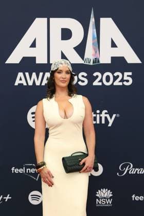 November 19, 2025: LUCINDA PRICE attends the 2025 ARIA Awards at the Hordern Pavilion on November 19, 2025 in Sydney, NSW Australia - ZUMAa155 20251119_aaa_a155_138 Copyright: xChristopherxKhouryx