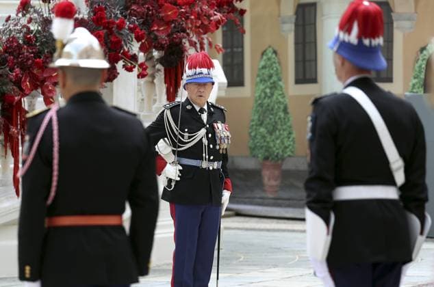 FETE NATIONALE MONACO COUR HONNEUR PALAIS PHOTOPQR NICE MATIN Jean François Ottonello Monaco 19 11 2025 NO TABLOIDS WEB PRINT, NO DAILY MAIL GROUP, NO VOICI, NO GALA Fete Nationale Monegasque 2025 Cour dHonneur du palais princier Tony Varo is Superior Commander of the Monaco Public Force Monaco 19 November 2025 Monegasque National Day 2025 Monaco France  Copyright: xPHOTOPQR NICExMATIN MAXPPPxJeanxFrançoisxOttonellox 20251119NIM4406 20251119NIM4406