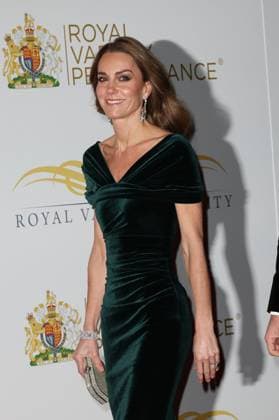 . 19 11 2025. London, United Kingdom. Prince William and Kate Middleton , the Prince and Princess of Wales, arriving at the Royal Variety Performance in London.  xStephenxLockx xi-Imagesx IIM-26391-0005