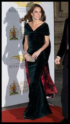 . 19 11 2025. London, United Kingdom. Prince William and Kate Middleton, the Prince and Princess of Wales arriving at the Royal Variety Performance in London.  xStephenxLockx xi-Imagesx IIM-26391-0017
