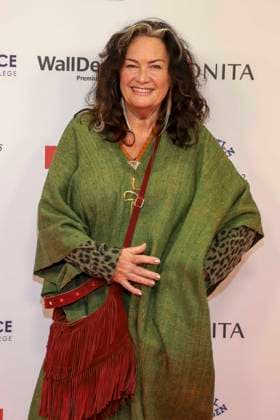 abb Gabo photographer as a guest on the red carpet at the award ceremony of the Golden Image of Women 2025 at the Theater im Hafen on 19 11 2025 in Hamburg Hamburg Germany