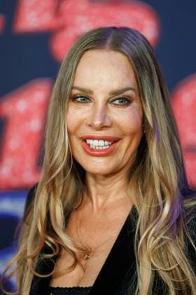 Premiere Song Sung Blue Xenia Seeberg at the European premiere of the movie Song Sung Blue at the Zoo Palast on 19 11 2025 in Berlin Copyright: xEventpressxKochanx