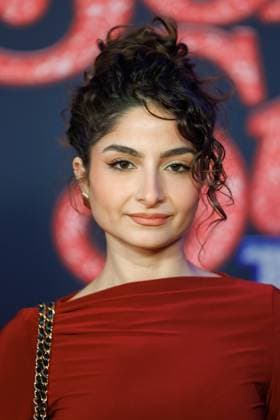 Premiere Song Sung Blue Ishtar Isik at the European premiere of the movie Song Sung Blue at the Zoo Palast on 19 11 2025 in Berlin Copyright: xEventpressxKochanx