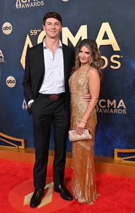 59th Annual CMA Awards - Arrivals Connor Saeli and Jenna Palek arriving at the 59th Annual Country Music Association Awards held at the Bridgestone Arena on November 19, 2025 in Nashville, TN. Nashville Bridgestone Arena Tennessee USA Copyright: xOConnor-Arroyo AFF-USA.comx