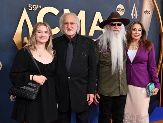 59th Annual CMA Awards - Arrivals Duane Allen, William Lee Golden and Simone De Staley arriving at the 59th Annual Country Music Association Awards held at the Bridgestone Arena on November 19, 2025 in Nashville, TN. Nashville Bridgestone Arena Tennessee USA Copyright: xOConnor-Arroyo AFF-USA.comx