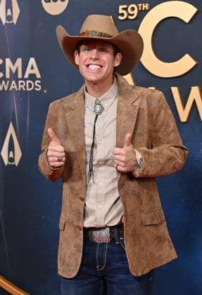 59th Annual CMA Awards - Arrivals Tanner Smith arriving at the 59th Annual Country Music Association Awards held at the Bridgestone Arena on November 19, 2025 in Nashville, TN. Nashville Bridgestone Arena Tennessee USA Copyright: xOConnor-Arroyo AFF-USA.comx