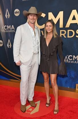 59th Annual CMA Awards - Arrivals Brian Kelley and Brittney Marie Cole arriving at the 59th Annual Country Music Association Awards held at the Bridgestone Arena on November 19, 2025 in Nashville, TN. Nashville Bridgestone Arena Tennessee USA Copyright: xOConnor-Arroyo AFF-USA.comx