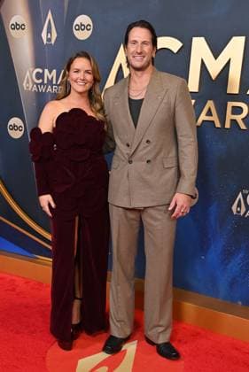 59th Annual CMA Awards - Arrivals Russell Dickerson and Kailey Dickerson arriving at the 59th Annual Country Music Association Awards held at the Bridgestone Arena on November 19, 2025 in Nashville, TN. Nashville Bridgestone Arena Tennessee USA Copyright: xOConnor-Arroyo AFF-USA.comx