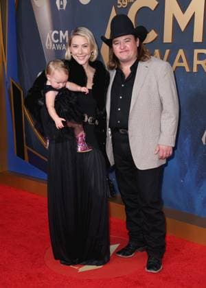 59th Annual CMA Awards - Arrivals Jake Worthington arriving at the 59th Annual Country Music Association Awards held at the Bridgestone Arena on November 19, 2025 in Nashville, TN. Nashville Bridgestone Arena Tennessee USA Copyright: xCurtisxHilbunx xAFF-USA.COMx