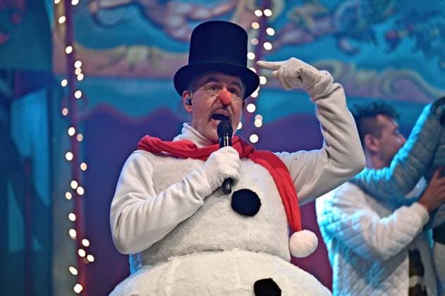 Crazy Christmas Our favorite Christmas songs Paul Reeves on the occasion of the live show Crazy Christmas Our favorite Christmas songs on 19 11 2025 at Europapark Rust 20251119MWI095084