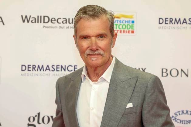 abb John Juergens as a guest on the red carpet at the award ceremony of the Golden Image of a Woman 2025 at the Theater im Hafen on 19 11 2025 in Hamburg Hamburg Germany