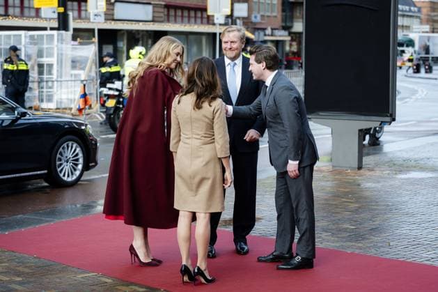 THE HAGUE King Willem-Alexander and Princess Amalia arrive at the Grote Kerk (Great Church) for the Special Joint Session of the Senate and House of Representatives, marking the eightieth anniversary of the first joint parliamentary session since the Second World War. The session reflected on the end of the war and the meaning of freedom in a time of conflict and polarization. ANP JEROEN JUMELET netherlands out - belgium out  Copyright: xx x542569530x originalFilename: 542569530.jpg