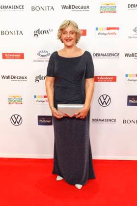 Preisträgerin Christina Schreiber bei der 18. Verleihung der Goldenen Bild der Frau 2025 im Stage Theater im Hafen. Hamburg, 19.11.2025 Foto:xC.xTamckex xFuturexImagex goldene_bild_5146