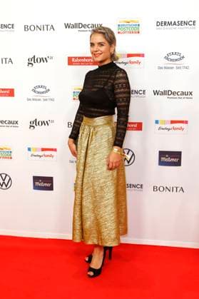Preisträgerin Donya Golafshan bei der 18. Verleihung der Goldenen Bild der Frau 2025 im Stage Theater im Hafen. Hamburg, 19.11.2025 Foto:xC.xTamckex xFuturexImagex goldene_bild_5191