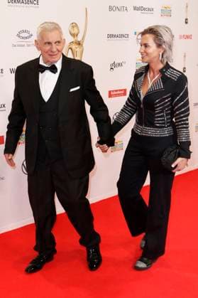 Heinz Hoenig mit Ehefrau Annika Kärsten-Hoenig bei der 18. Verleihung der Goldenen Bild der Frau 2025 im Stage Theater im Hafen. Hamburg, 19.11.2025 Foto:xC.xTamckex xFuturexImagex goldene_bild_5243