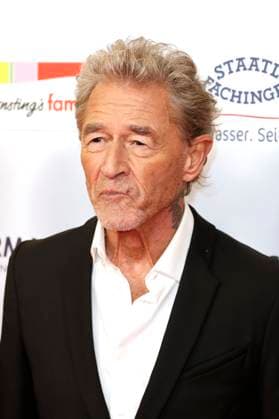 Peter Maffay bei der 18. Verleihung der Goldenen Bild der Frau 2025 im Stage Theater im Hafen. Hamburg, 19.11.2025 Foto:xC.xTamckex xFuturexImagex goldene_bild_5329