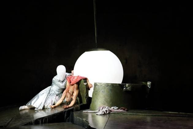 Nicole Chevalier as Salome during the photo rehearsal for Salome at the Komische Oper im Schillertheater in Berlin, November 19, 2025 Music drama in one act by Richard Strauss Musical direction James Gaffigan Production Evgeny Titov Stage Rufus Didwiszus Costumes Esther Bialas Premiere is on November 22, 2025 Komische Oper Berlin Salome
