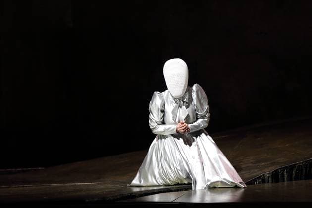Nicole Chevalier as Salome during the photo rehearsal for Salome at the Komische Oper im Schillertheater in Berlin, November 19, 2025 Music drama in one act by Richard Strauss Musical direction James Gaffigan Production Evgeny Titov Stage Rufus Didwiszus Costumes Esther Bialas Premiere is on November 22, 2025 Komische Oper Berlin Salome