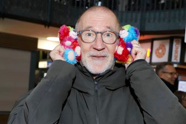 Peter Lohmeyer at the 28 Charity Teddy Bear Sale 2025 in aid of Leuchtfeuer at Hamburg Central Station Hamburg, 20 11 2025 Foto:xgbrcix xFuturexImagex teddys_5118