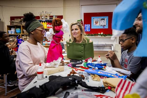 Amsterdam, The Netherlands, 2025-11-20 14:33:57 AMSTERDAM, 20-11-2025, Mobiel Primary School. Queen Maxima, honorary chair of More Music in the Classroom, visited Mobiel Primary School in Amsterdam. Mobiel Primary School is one of twelve primary schools participating in the largest school band in the Netherlands. The school band performs during the annual Christmas Music Gala, which raises awareness of the importance of music and creative education. PHOTO: NLBeeld POOL Patrick van Katwijk Credit: NL Beeld Patrick van Emst  Copyright: xx x