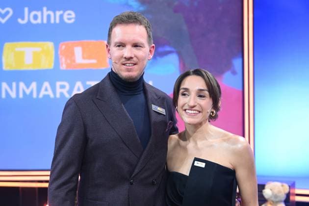 German national soccer coach Julian NAGELSMANN with partner Lena WURZENBERGER, 30 RTL Spendenmarathon Wir helfen Kindern , television, 20 21 11 2024 in Huerth, Germany,