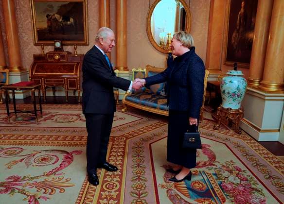 Audience at Buckingham Palace King Charles III during an audience with the President of Iceland Halla Tomasdottir, at Buckingham Palace, London. Picture date: Thursday November 20, 2025., Credit:Jonathan Brady Avalon UK, London  Copyright: xJonathanxBradyx xAvalonx 1053581110