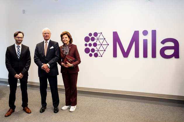 November 20, 2025, Montreal, Pq, CANADA: From left: Scientific Director of Mila, Hugo Larochelle, Sweden s King Carl XVI Gustaf and Queen Silvia pose for a portrait during a tour of their offices, in Montreal, Thursday, Nov. 20, 2025. Montreal CANADA  - ZUMAc35_ 20251120_zaf_c35_094 Copyright: xChristopherxKatsarovx