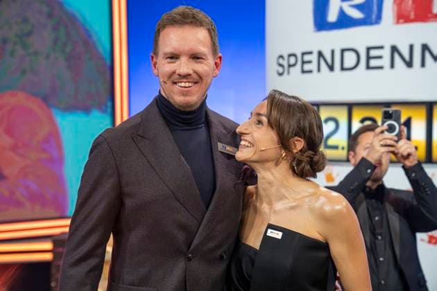 National coach Julian Nagelsmann and his girlfriend Lena Wurzenberger at the 30th RTL Charity Marathon 2025 in Studio 8 of the EMG Studios in Hürth, 20 11 2025 30th RTL Charity Marathon 2025 in Studio 8 of the EMG Studios in Hürth Copyright: MarcoxBader