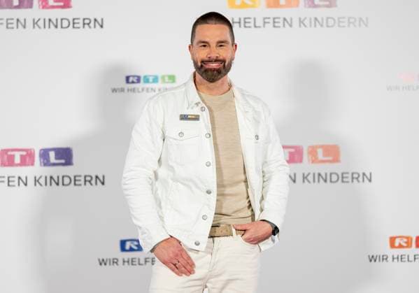 Singer Eloy de Jong at the 30th RTL Charity Marathon 2025 in Studio 8 of the EMG Studios in Hürth, 20 11 2025 30th RTL Charity Marathon 2025 in Studio 8 of the EMG Studios in Hürth Copyright: MarcoxBader