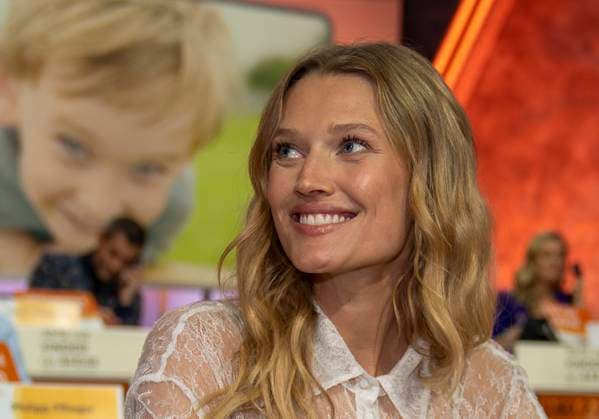 Model Toni Garrn at the 30th RTL Charity Marathon 2025 in Studio 8 of the EMG Studios in Hürth, 20 11 2025 30th RTL Charity Marathon 2025 in Studio 8 of the EMG Studios in Hürth Copyright: MarcoxBader