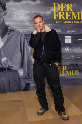 Opening Gala 25 French Film Week Mark Waschke at the opening gala of the 25 French Film Week at the Delphi Filmpalast with the film The Stranger on 20 11 2025 in Berlin Copyright: xEventpressxKochanx