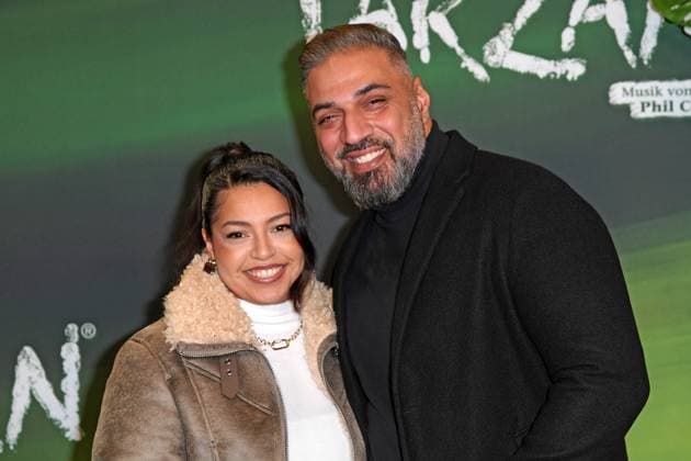 Mehrzad Marashi with wife Denisse Marashi at the TARZAN musical premiere at the Stage Theater Neue Flora in Hamburg on 20 11 2025