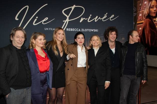 Vie Privee premiere at Pathe Palace theatre Avant premiere de Vie Privee au cinéma Pathe Palace Mathieu Amalric, Sophie Guillemin, Virginie Efira, Rebecca Zlotowski, Jodie Foster, Vincent Lacoste et Noam Morgensztern 450884 2000 01 01 France  Copyright: xSebastienxFremontx xStarfacex STAR_450884_018