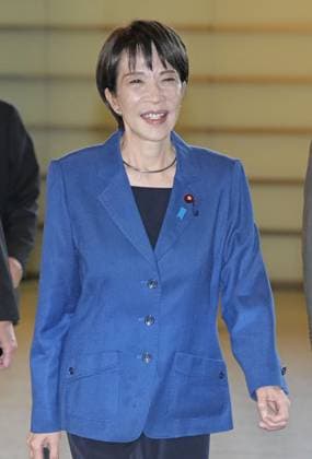 Japan PM Takaichi Japanese Prime Minister Sanae Takaichi enters the prime minister s office in Tokyo on Nov. 21, 2025.  A14AA0005051173P