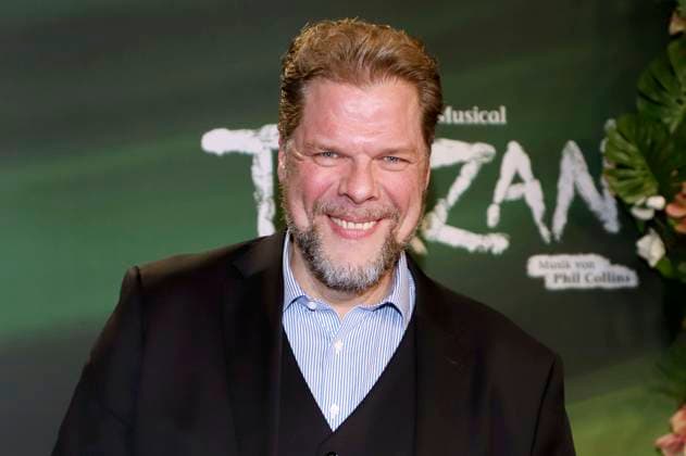 Tetje Mierendorf at the premiere of the Disney musical Tarzan at the Stage Theater Neue Flora Hamburg, 20 11 2025 Foto:xgbrcix xFuturexImagex tarzan_5158