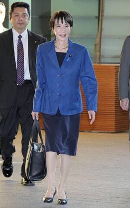 Japan PM Takaichi Japanese Prime Minister Sanae Takaichi enters the prime minister s office in Tokyo on Nov. 21, 2025.  A14AA0005051179P