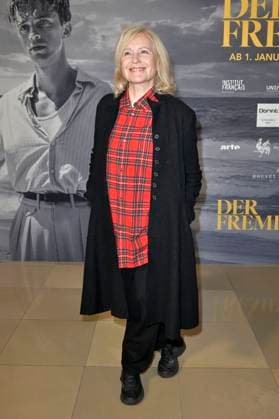 Maren Kroymann at the FFW opening with the premiere of the feature film L Ã tranger Der Fremde at the 24 French Film Week at the Delphi Filmpalast Berlin, 20 11 2025 Foto:xM.xBehrensx xFuturexImagex fremde_5132