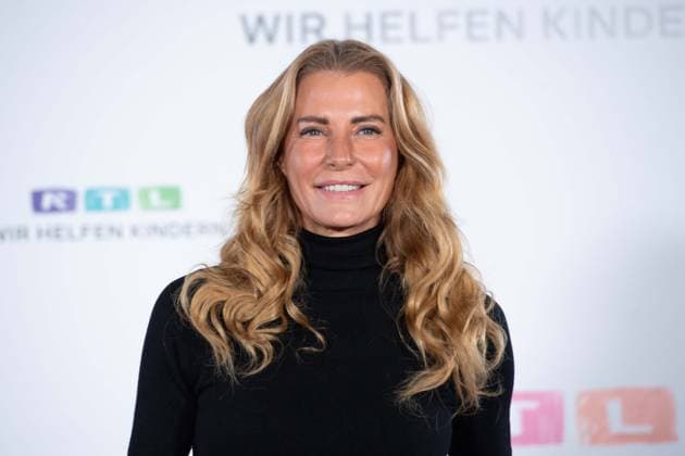 Giulia SIEGEL, model, DJ, musician, portrait, portrait, portrait, cropped single image, single motif, 30 RTL Spendenmarathon Wir helfen Kindern , television, 20 21 11 2024 in Huerth, Germany,