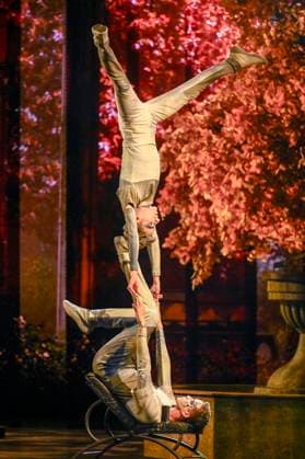 abb performers artists acrobats at the show in the Manage at the WORLD PREMIERE of ALIZE by Cirque du Soleil at the Theater am Potsdamer Platz on 20 11 2025 in Berlin Berlin Germany