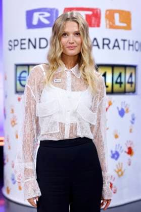 Model Toni Garrn at the 30 RTL Spendenmarathon 2025in Studio 8 of EMG Studios Hürth, 20 11 2025 NRW Germany Copyright: xChristophxHardtx