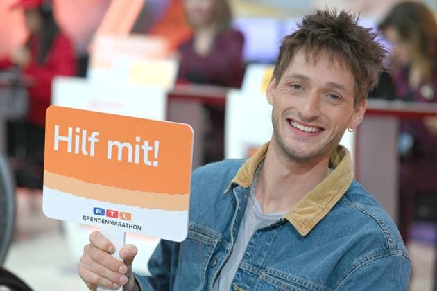 Moritz HANS, sports climber, portrait, portrait, cropped single image, single motif, 30 RTL Spendenmarathon Wir helfen Kindern , television, 20 21 11 2025 in Huerth, Germany,