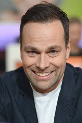 Daniel FISCHER, presenter, portrait, portrait, cropped single image, single subject, 30 RTL Spendenmarathon Wir helfen Kindern , television, 20 21 11 2025 in Huerth, Germany,