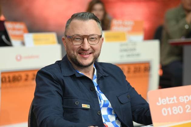 Sebastian LEGE, chef, presenter, 30 RTL Spendenmarathon Wir helfen Kindern , television, 20 21 11 2025 in Huerth, Germany,