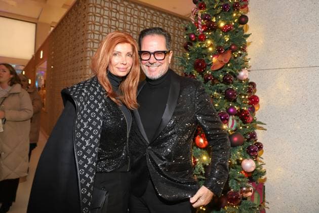 ALSTERHAUS CHRISTMAS SHOPPING NIGHT 20 11 2025 Britt Jolig, Alex Jolig, Alsterhaus Christmas Shopping Night 2025, Hamburg, 20 11 2025 Copyright: xEventpressxMPx