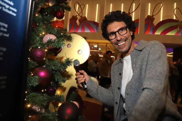 ALSTERHAUS CHRISTMAS SHOPPING NIGHT 20 11 2025 Boris Entrup, Alsterhaus Christmas Shopping Night 2025, Hamburg, 20 11 2025 Copyright: xEventpressxMPx