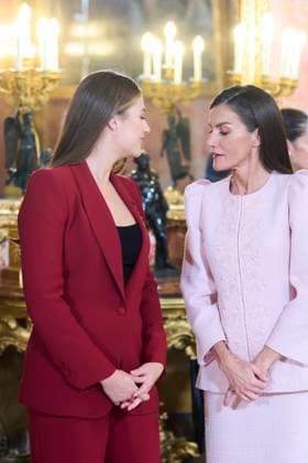Spanish Royals attends the Delivery of Toison de Oro Queen Letizia of Spain, Crown Princess Leonor attends the Delivery of Toison de Oro to FeMiguel Herrero y Rodriguez de Minon lipe Gonzalez, Miquel Roca and at Royal Palace on November 21, 2025 in Madrid, Spain Photo by IMAGO MPG Madrid Royal Palace Madrid Spain  Copyright: xMPGx