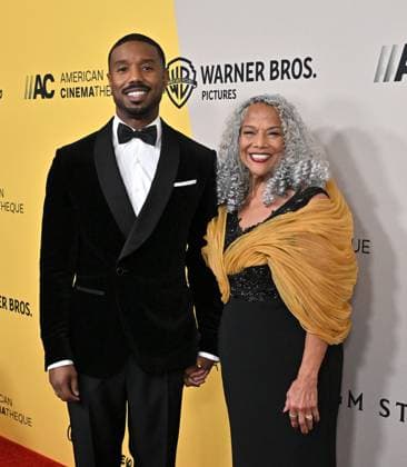 39th Annual American Cinematheque Awards Michael B. Jordan and Donna Jordan arriving to the 39th Annual American Cinematheque Awards honoring Michael B. Jordan at The Beverly Hilton on November 20, 2025 in Beverly Hills, Ca. Beverly Hills Beverly Hilton Hotel California USA Copyright: xStarbuck AFF-USA.COMx