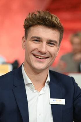 Friedrich DIECKMANN, farmer, farmer seeks wife, portrait, portrait, portrait, cropped single image, single subject, 30 RTL Spendenmarathon Wir helfen Kindern , television, 20 21 11 2025 in Huerth, Germany,