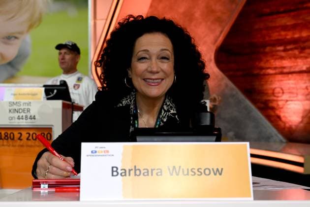 30 RTL Spendenmarathon 2025 on 21 11 2025 at EMG Studio 8 in Hürth Barbara Wussow at the 30 RTL Spendenmarathon 2025 on 21 11 2025 at EMG Studio 8 in Hürth xJFx